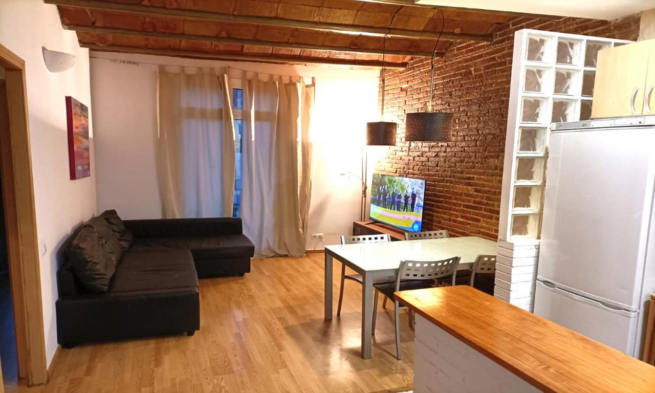 La Fira Apartment Barcelona Luaran gambar