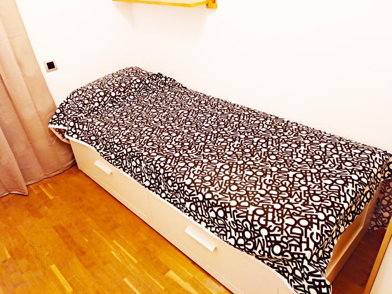 La Fira Apartment Barcelona Luaran gambar