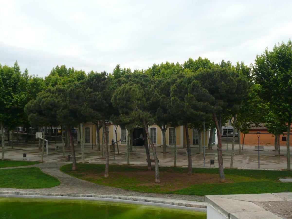 La Fira Apartment Barcelona Luaran gambar